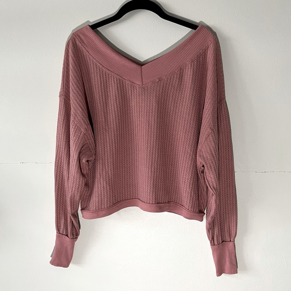 Rue21 Dusty Pink Wide V Neck Long Sleeve Boxy Knit Lightweight Sweater